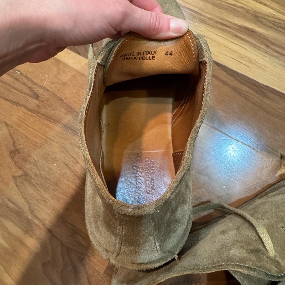 Huckberry Astorflex Brownflex Chukka Boot
 in Stone Suede - Picture 10 of 15